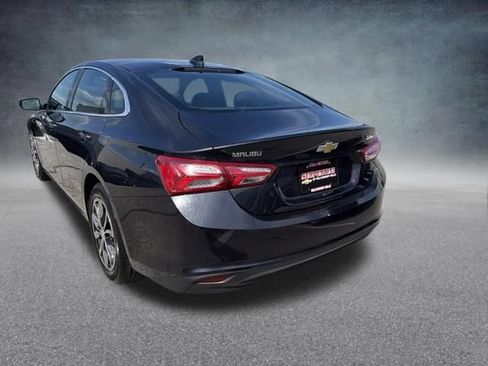 Used 2022 Chevrolet Malibu LT FWD image 9