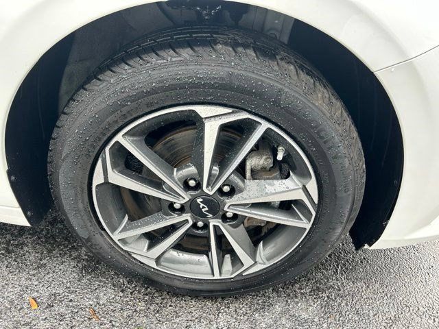 Used 2023 Kia Forte LXS FWD image 47