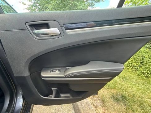 Used 2020 Chrysler 300 S w/ Safetytec Plus Group RWD image 46