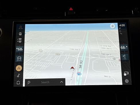 Used 2025 Land Rover Range Rover Evoque Dynamic SE image 32