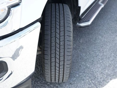 Used 2022 RAM 3500 Big Horn image 41