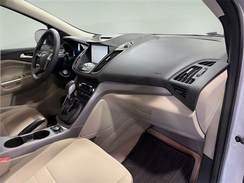 Used 2015 Ford Escape SE w/ Equipment Group 201A image 13