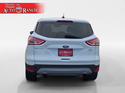 Used 2016 Ford Escape SE AWD/4WD image 4