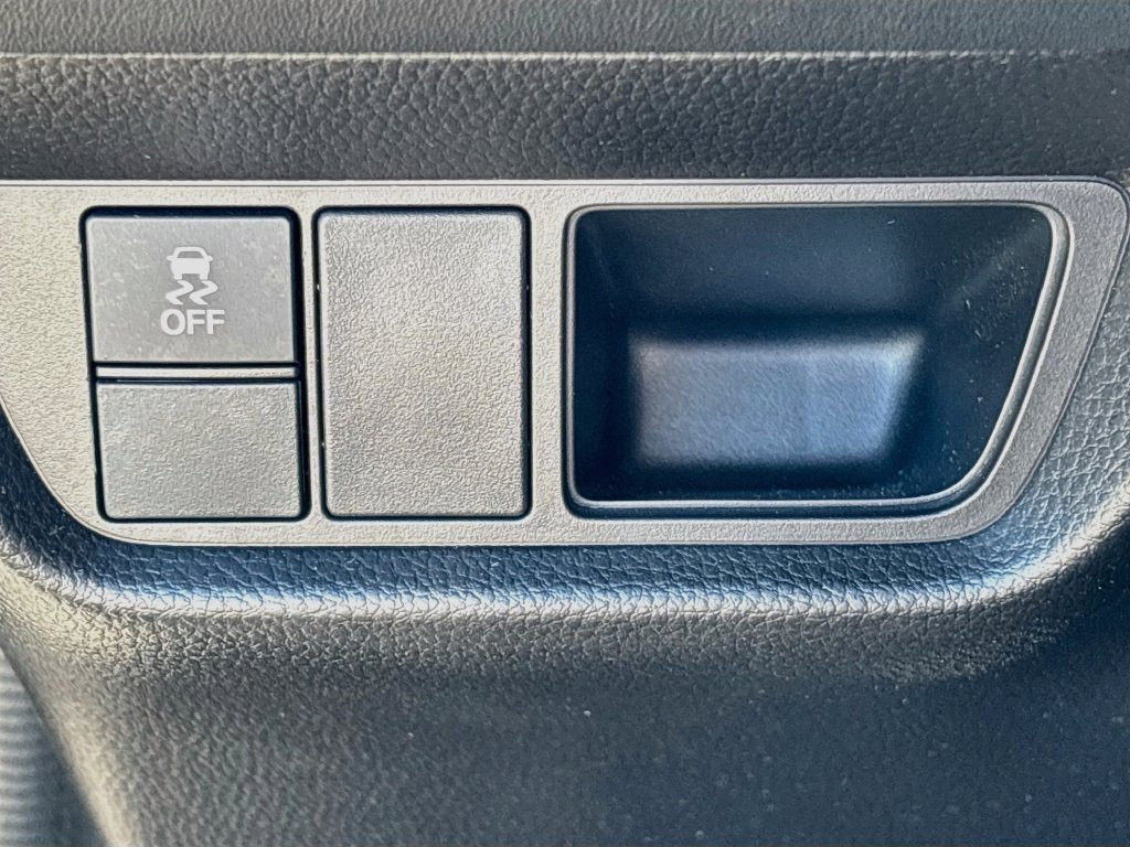 Used 2023 Honda HR-V LX image 10