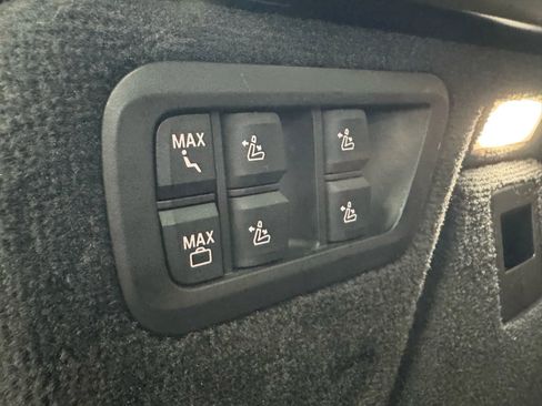 Used 2019 BMW X7 xDrive40i w/ Premium Package image 30