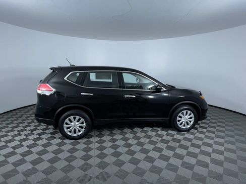 Used 2015 Nissan Rogue S AWD/4WD image 9