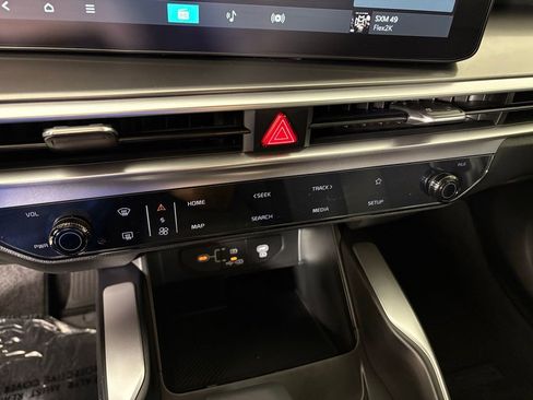 New 2026 Kia Sorento LX FWD image 27