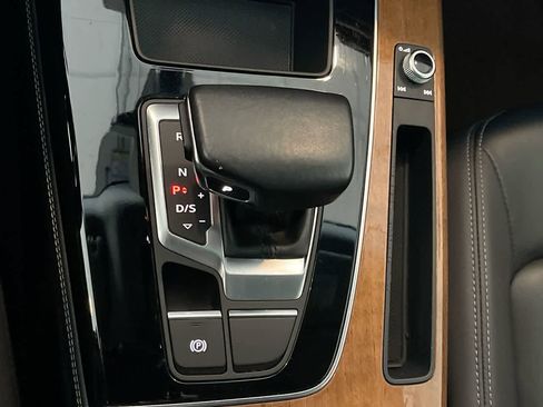 Used 2023 Audi Q5 2.0T Premium Plus image 20