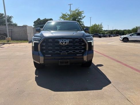 Used 2022 Toyota Tundra Platinum w/ Advanced Package AWD/4WD image 5
