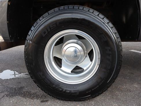 Used 2003 Ford F350 Lariat image 41