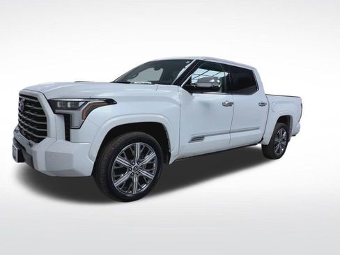 Used 2023 Toyota Tundra Capstone AWD/4WD image 18