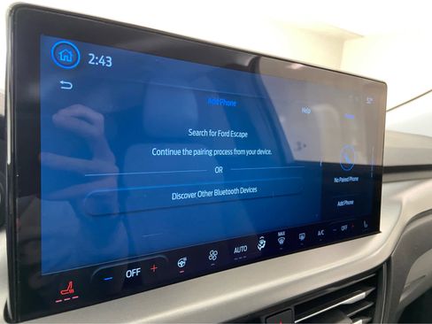 Used 2025 Ford Escape SE image 28