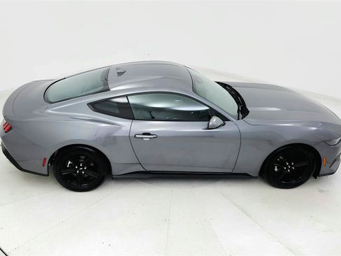Used 2026 Ford Mustang Premium RWD image 18