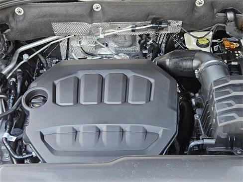 New 2024 Volkswagen Atlas Cross Sport SEL image 22