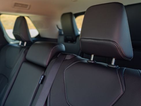 Certified 2026 INFINITI QX60 Luxe w/ Cargo Package FWD image 25