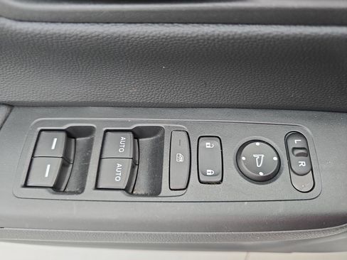 Used 2023 Honda CR-V Sport image 27