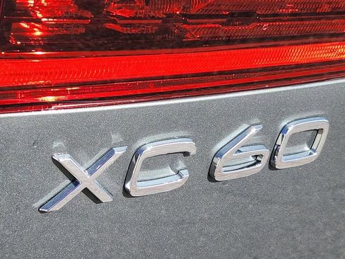 New 2026 Volvo XC60 B5 Ultra w/ Climate Package AWD/4WD image 16