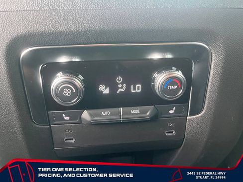 New 2026 GMC Yukon AT4 w/ AT4 Premium Package AWD/4WD image 36