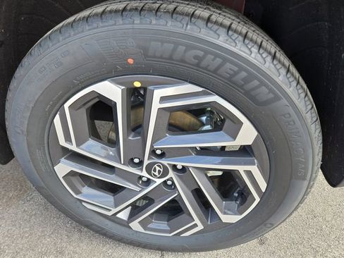 New 2026 Hyundai Tucson Limited image 31