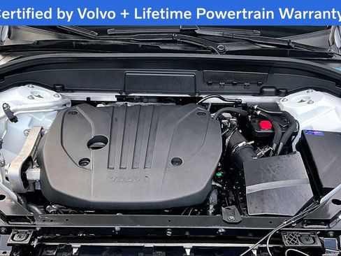 Certified 2025 Volvo XC60 B5 Plus image 12