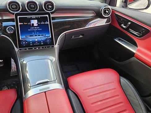 Certified 2024 Mercedes-Benz GLC 300 4MATIC image 17