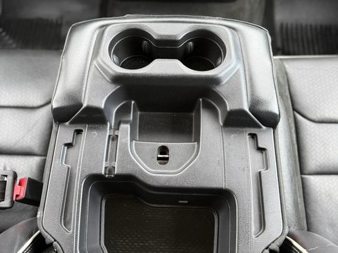 Used 2019 RAM 1500 Laramie image 27