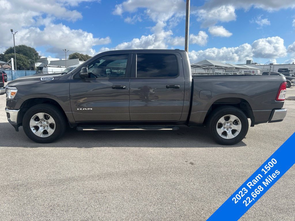 Used 2023 RAM 1500 Lone Star AWD/4WD image 1