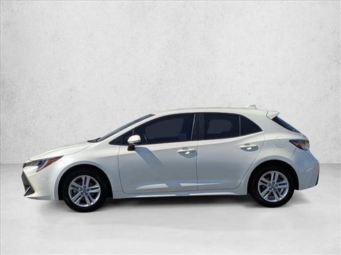Used 2019 Toyota Corolla SE w/ Carpet Mat Package FWD image 9