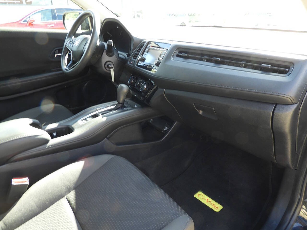 Used 2020 Honda HR-V LX image 37