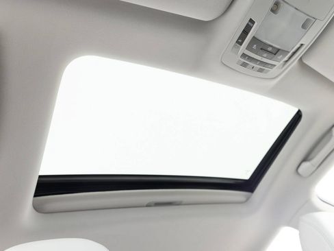 Used 2011 Lexus RX 350 AWD w/ Premium Pkg image 30