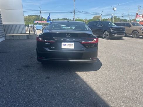 Used 2025 Toyota Camry LE FWD image 6
