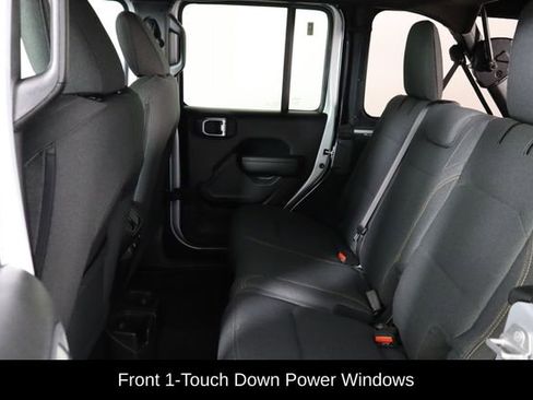 Used 2024 Jeep Wrangler Unlimited Sport AWD/4WD image 17