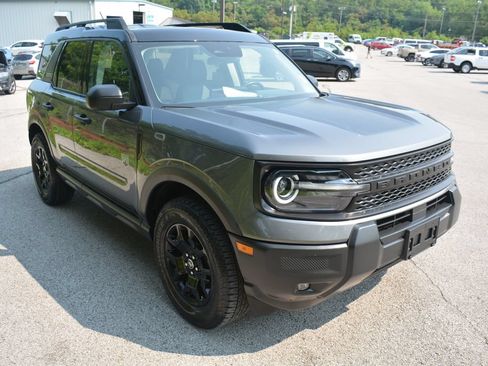 Used 2025 Ford Bronco Sport Big Bend w/ Convenience Package AWD/4WD image 4