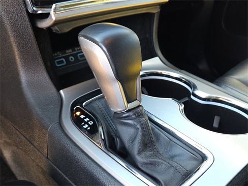 Used 2020 Jeep Grand Cherokee Limited image 23