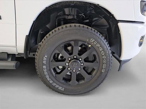 New 2026 RAM 2500 Laramie w/ Night Edition AWD/4WD image 16