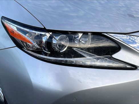 Used 2017 Lexus ES 350 image 30