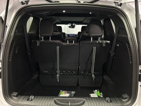 New 2026 Chrysler Pacifica Limited image 24