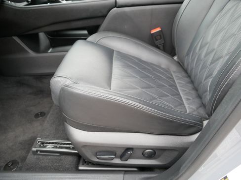 Certified 2023 Nissan Rogue Platinum w/ Platinum Premium Package AWD/4WD image 20