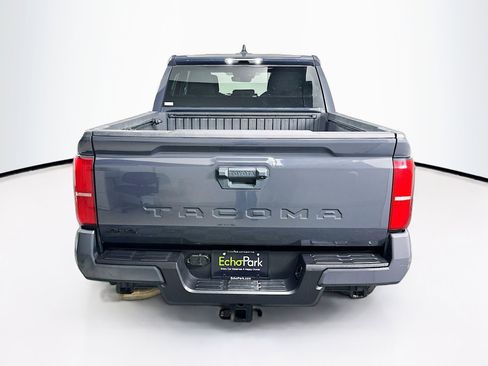Used 2024 Toyota Tacoma TRD Off-Road image 7