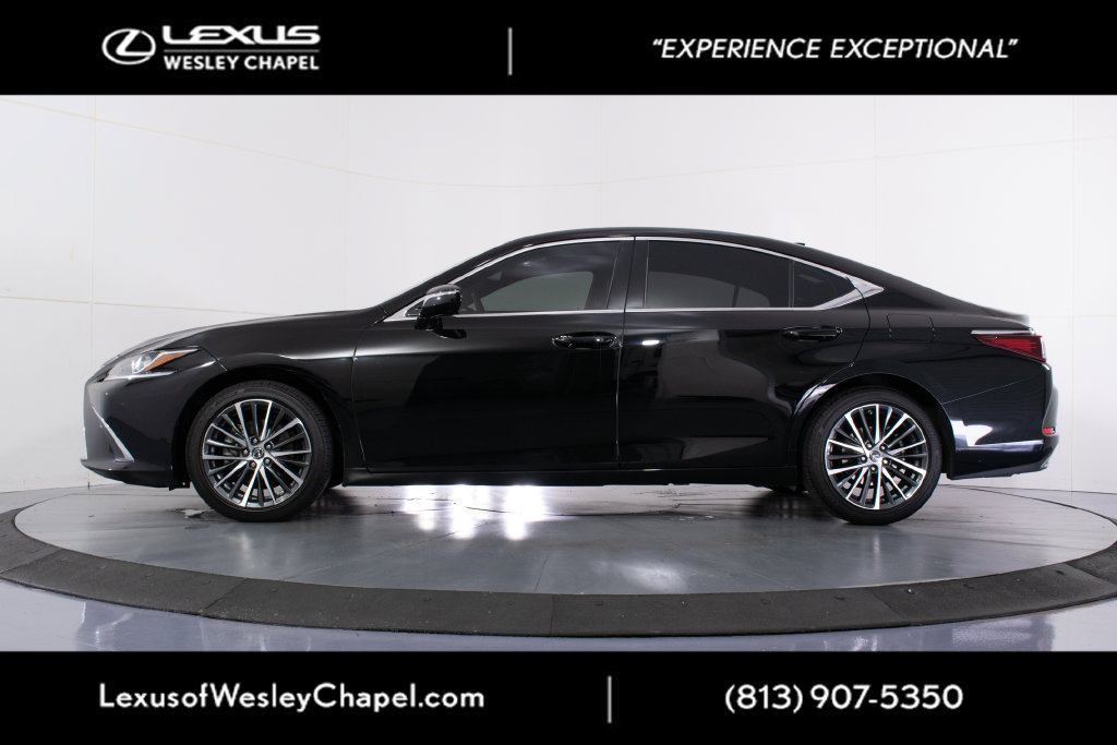 Certified 2024 Lexus ES 350 w/ Premium Package FWD image 7