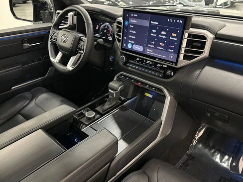 Used 2023 Toyota Sequoia Platinum AWD/4WD image 19