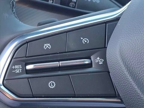 New 2026 Chevrolet Equinox LT AWD/4WD image 23