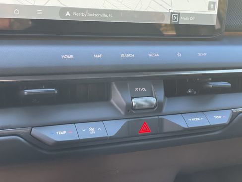 New 2026 Kia EV9 GT-Line image 24