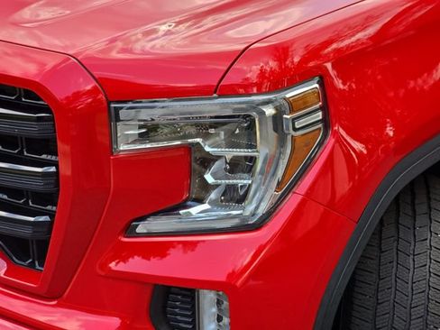 Used 2019 GMC Sierra 1500 Elevation w/ Elevation Value Package AWD/4WD image 31