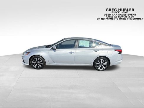 Used 2022 Nissan Altima 2.5 SV FWD image 4