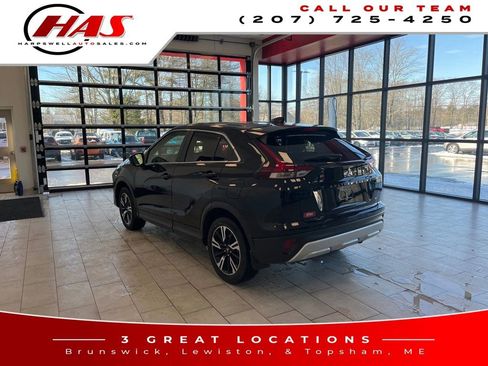 Used 2023 Mitsubishi Eclipse Cross AWD image 3