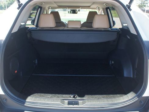 Used 2021 Toyota RAV4 Limited AWD/4WD image 18