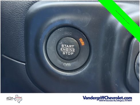 Used 2023 Jeep Wrangler Unlimited Sahara w/ Cold Weather Group AWD/4WD image 20