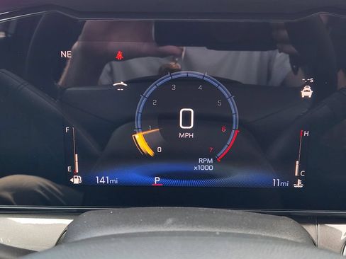 New 2026 Chevrolet Trax ACTIV w/ Sunroof Package FWD image 11