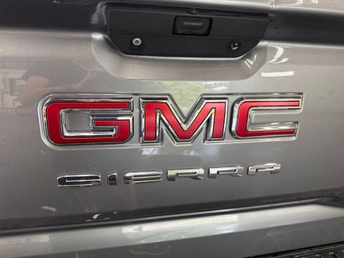 Used 2019 GMC Sierra 1500 SLE w/ SLE Value Package AWD/4WD image 16